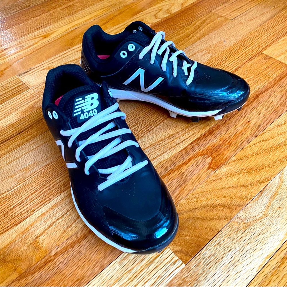New Balance Men's 4040 V5 TPU Molded Baseball Cleats